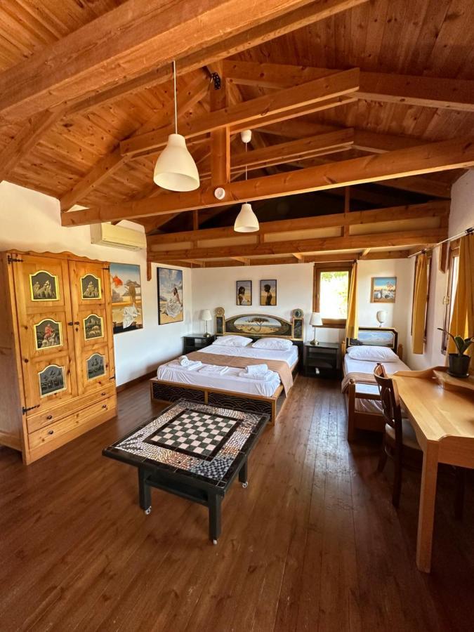 Varias Art House Kallirákhi 外观 照片